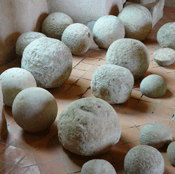 Stones at Carcassonne chiselled into spheres as amunition for trebuches